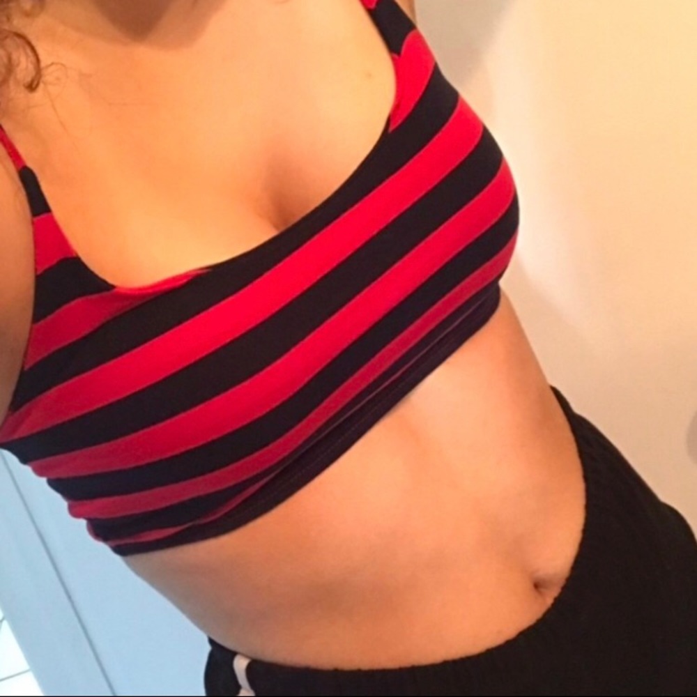 🔷❤️ Tommy Inspired Crop Top ❤️🔷